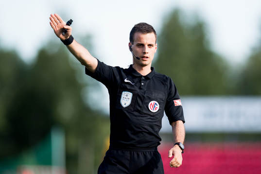 Svein Tore Sinnes, referee