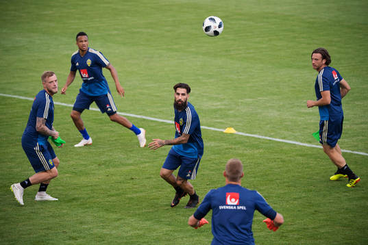 John Guidetti, Martin Olsson, Jimmy Durmaz, goalkeeper