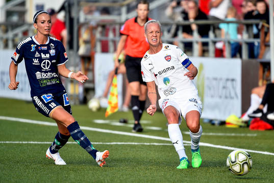 Bläddra bland fler bilder av Fotboll, Damallsvenskan, Rosengård - Linköping