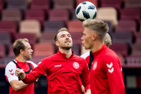 Bläddra bland fler bilder av Football, World Cup 2018, Day 12, Denmark, Practice & Press conference