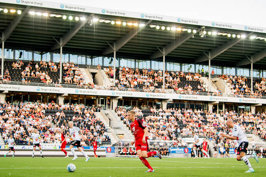 Peter Orry Larsen of Brann