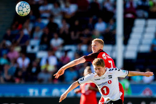Markus André Kaasa of Odd and Peter Orry Larsen of Brann