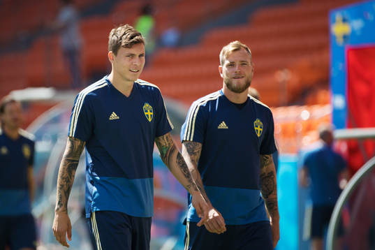 Victor Nilsson Lindelöf and John Guidetti of the Swedish