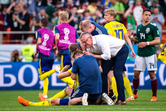 head coach Janne Andersson of Sweden celebrates