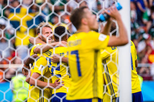 Ola Toivonen of Sweden celebrates the 0-3 goal