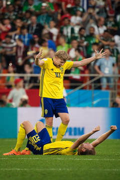 Emil Forsberg and Ola Toivonen of Sweden celebrates