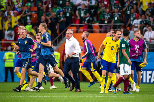 head coach Janne Andersson of Sweden celebrates