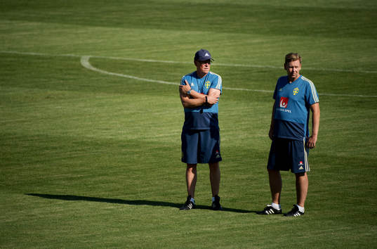Head coach Janne Andersson and assistant coach Peter