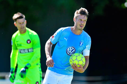 Malmö FFs Markus Rosenberg jublar