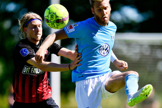 Midtjyllands Simon Kroon och Malmö FFs Rasmus Bengtsson
