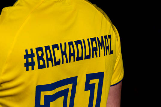 En tröja med hashtaggen Backadurmaz