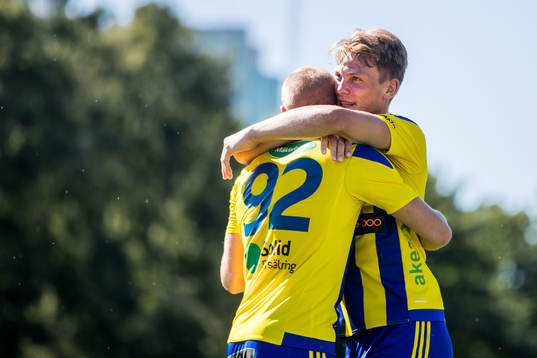 Bläddra bland fler bilder av Fotboll, Division 1, Eskilsminne - Ängelholm 
