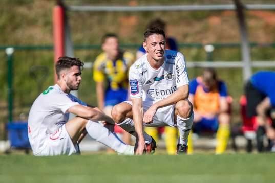 Ängelholms Edis Agelius och Fredrik Widlund deppar