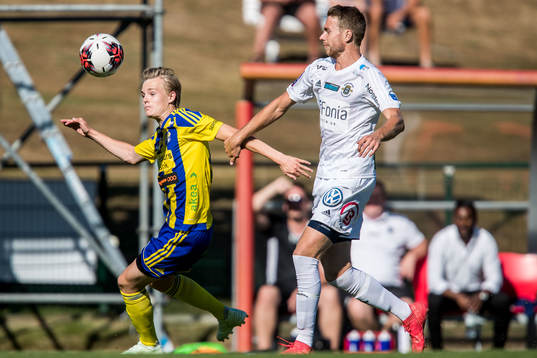 Eskilsminnes Filip Lundeberg och Ängelholms Marcus Eriksson