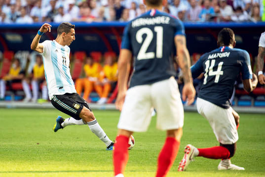 Angel Di Maria of Argentina scores 1-1