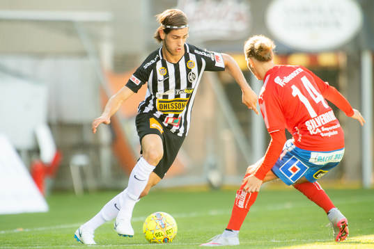 Landskronas Adi Nalic och Östers Oliver Silverholt