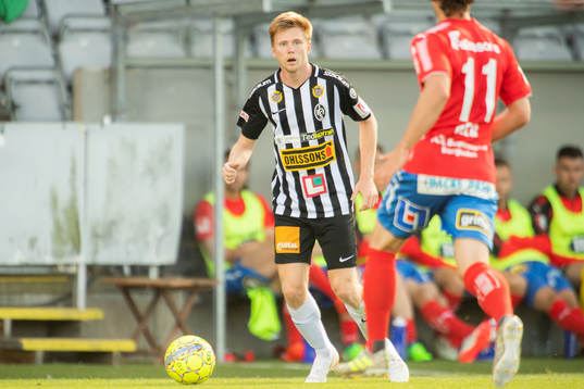 Landskronas Dennis Glofsson