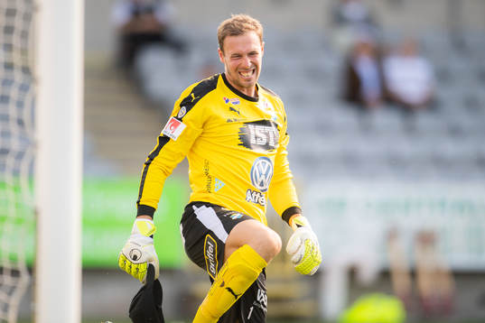 Östers målvakt Robin Malmkvist