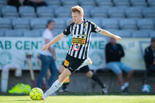 Landskronas Dennis Glofsson