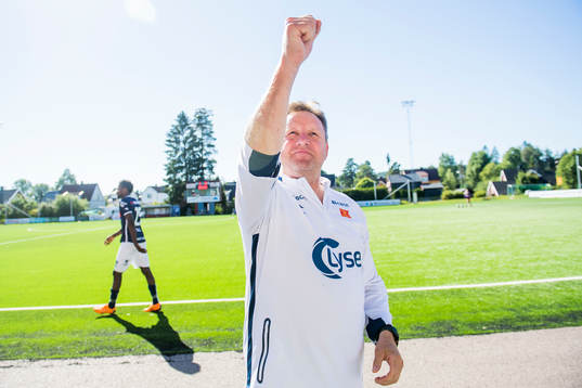 Bjarne Berntsen, head coach of Viking, celebrate safter the