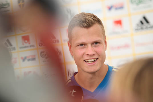 Viktor Claesson of the Swedish national football team at a