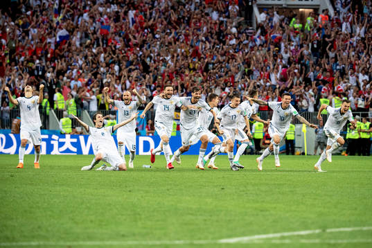 Players of Russia celebrates
