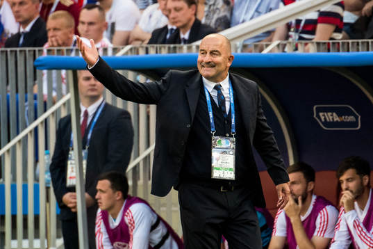 Head coach Stanislav Cherchesov of Russia