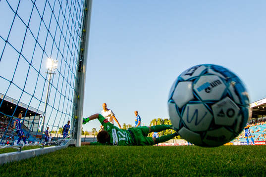 Jonathan Levi of Rosenborg (hidden) scores 1-0 behind