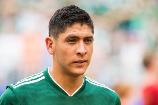 Edson Alvarez of Mexico prior the FIFA World Cup round of
