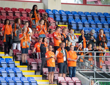 AFC Eskilstunas supporters på läktaren