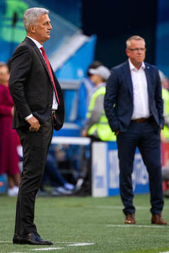 Head coach Vladimir Petkovic of Switzerland and head coach