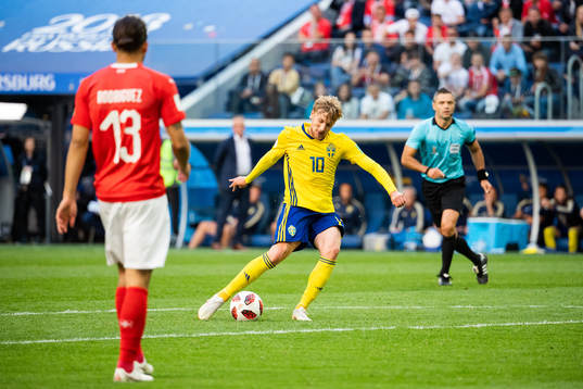 Emil Forsberg of Sweden scores 1-0
