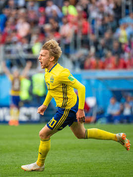 Emil Forsberg of Sweden celebrates scoring 1-0during the