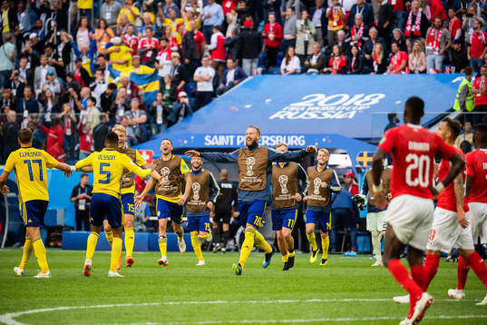 Players of Sweden celebrates