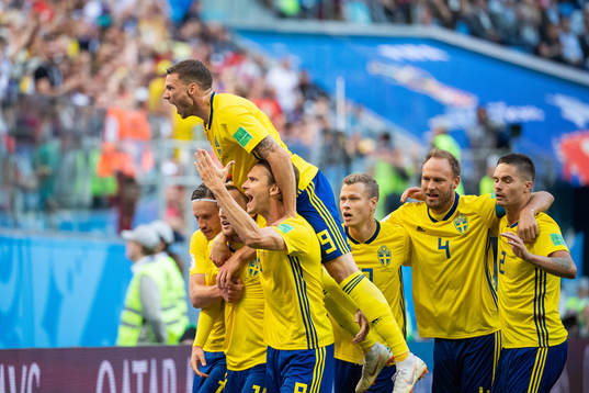 Emil Forsberg of Sweden celebrate with team mates