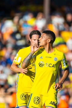 Sundsvalls Romain Gall jublar