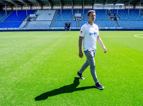 IFK Norrköping presenterar nye spelaren Alexander Fransson