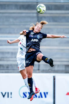 Växjös Anna Anvegård mot Rosengårds Ebba Wieder