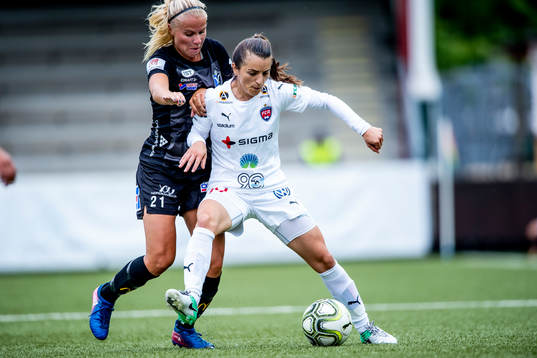 Rosengårds Iva Landeka mot Växjös Stina Lennartsson