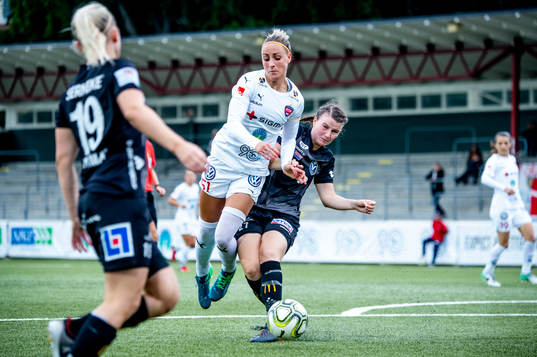 Rosengårds Sanne Troelsgaard Nielsen mot Växjös Frida