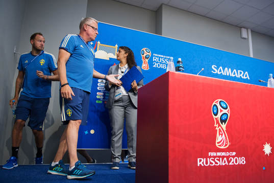 Andreas Granqvist and head coach Janne Andersson of the
