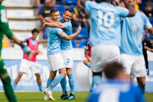 Malmö FFs Arnór Ingvi Traustason jublar