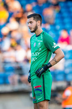 Trelleborgs målvakt Marko Johansson deppar