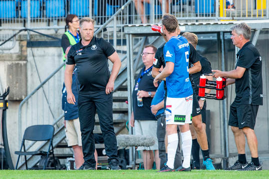 Trelleborgs tränare Patrick Winqvist och Anton Tideman