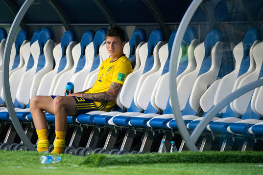 Victor Nilsson Lindelöf of Sweden looks dejected