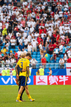 Team Manager Lars Richt hugs Victor Nilsson Lindelöf of