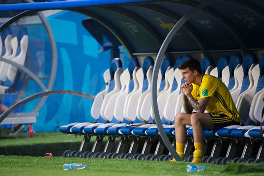Victor Nilsson Lindelöf of Sweden look dejected