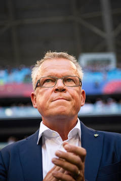 Head coach Janne Andersson of Sweden prior to the FIFA