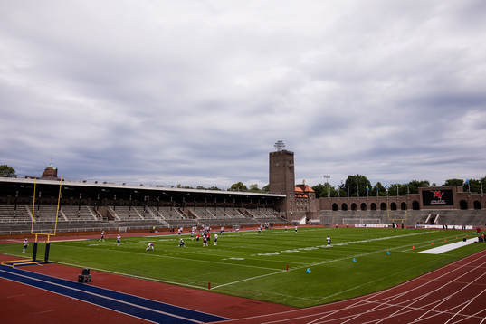 Vy över Stockholms Stadion innan SM-finalen i amerikansk