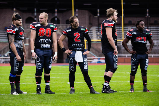 Carlstad Crusaders Joakim Persson , Philip Juhlin och